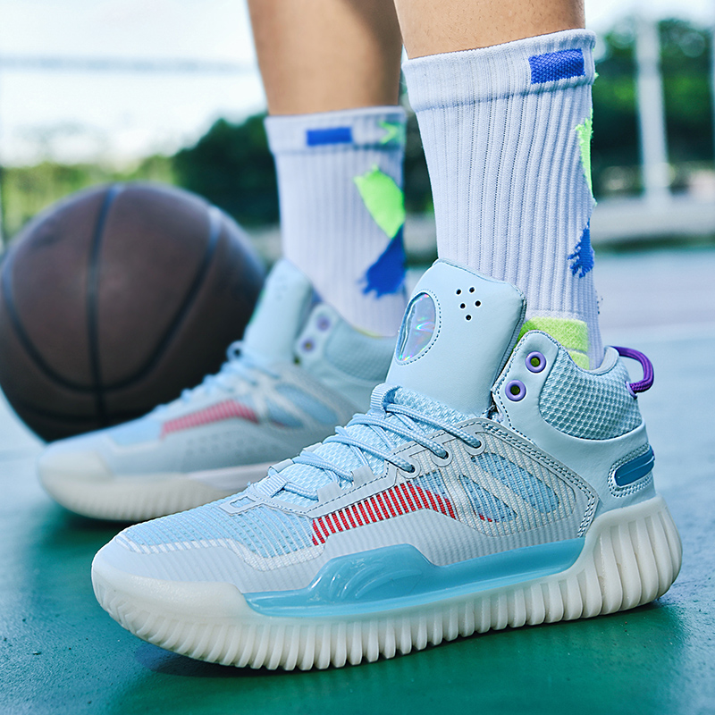 Nuove Scarpe da Basket di Luss - Luxury Lifestyle Training recensione e prezzo