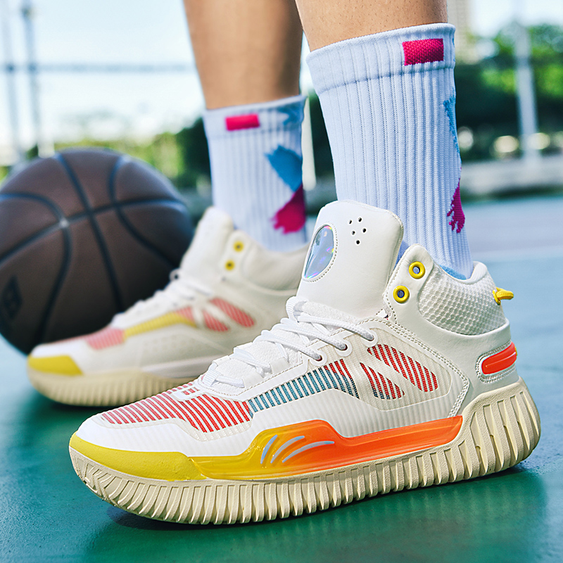 Nuove Scarpe da Basket di Luss - Luxury Lifestyle Training recensione e prezzo